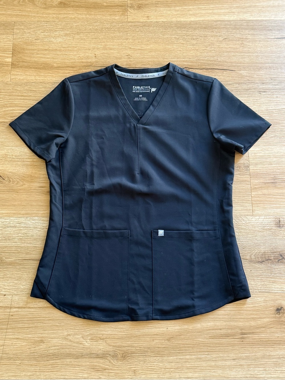 Fabletics Method 2 Pocket BlackV-Neck Scrub Top- XS